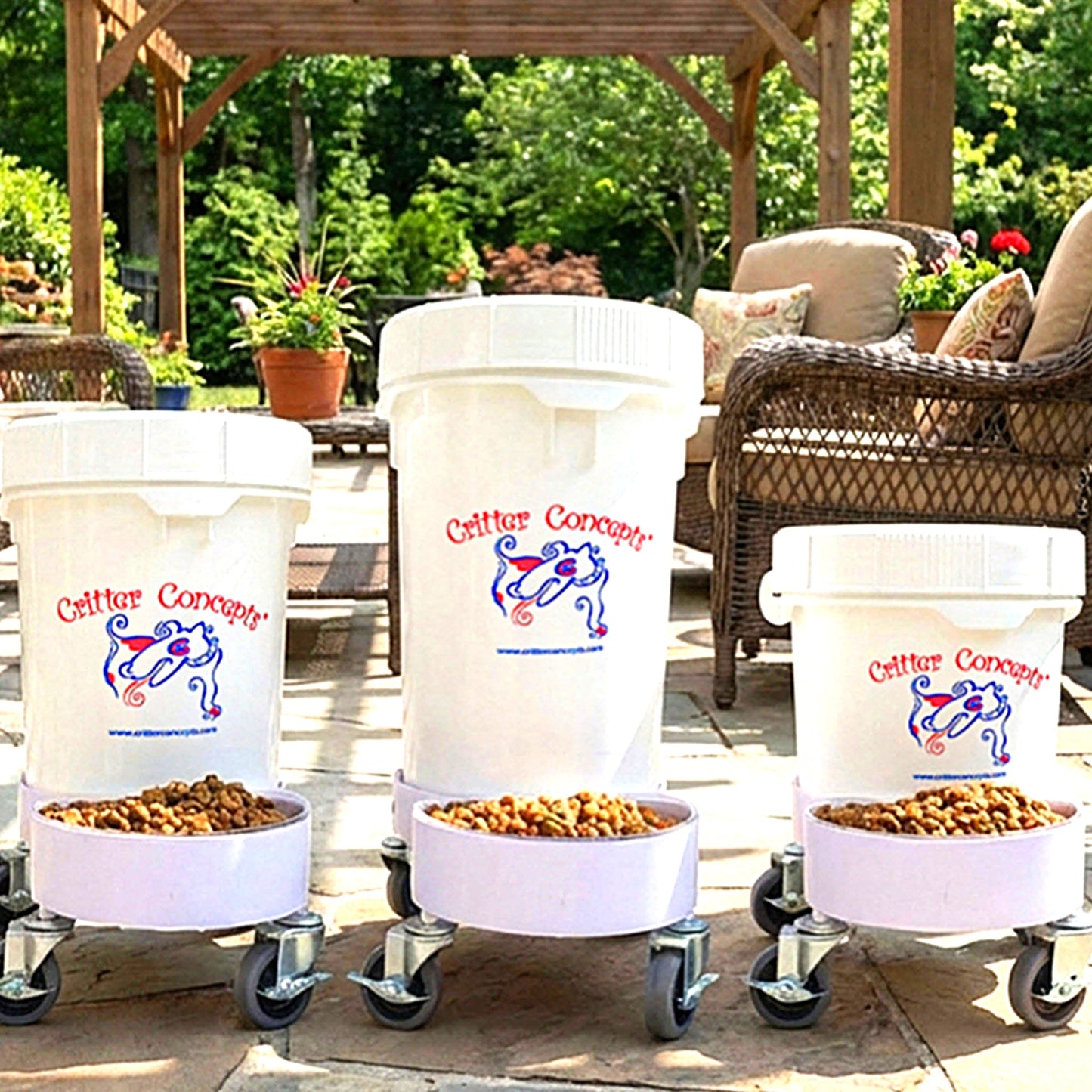 dog feeder with wheels